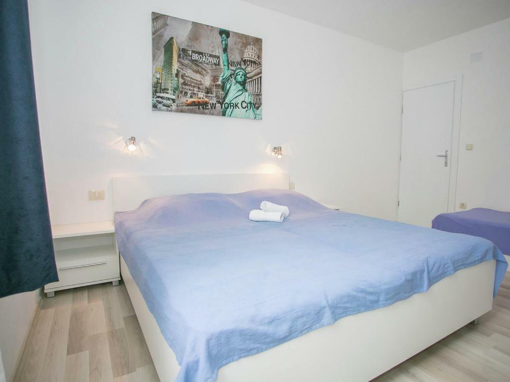 Sesar Apartments Krk - No. 3 Cvita Krk Town Exterior photo